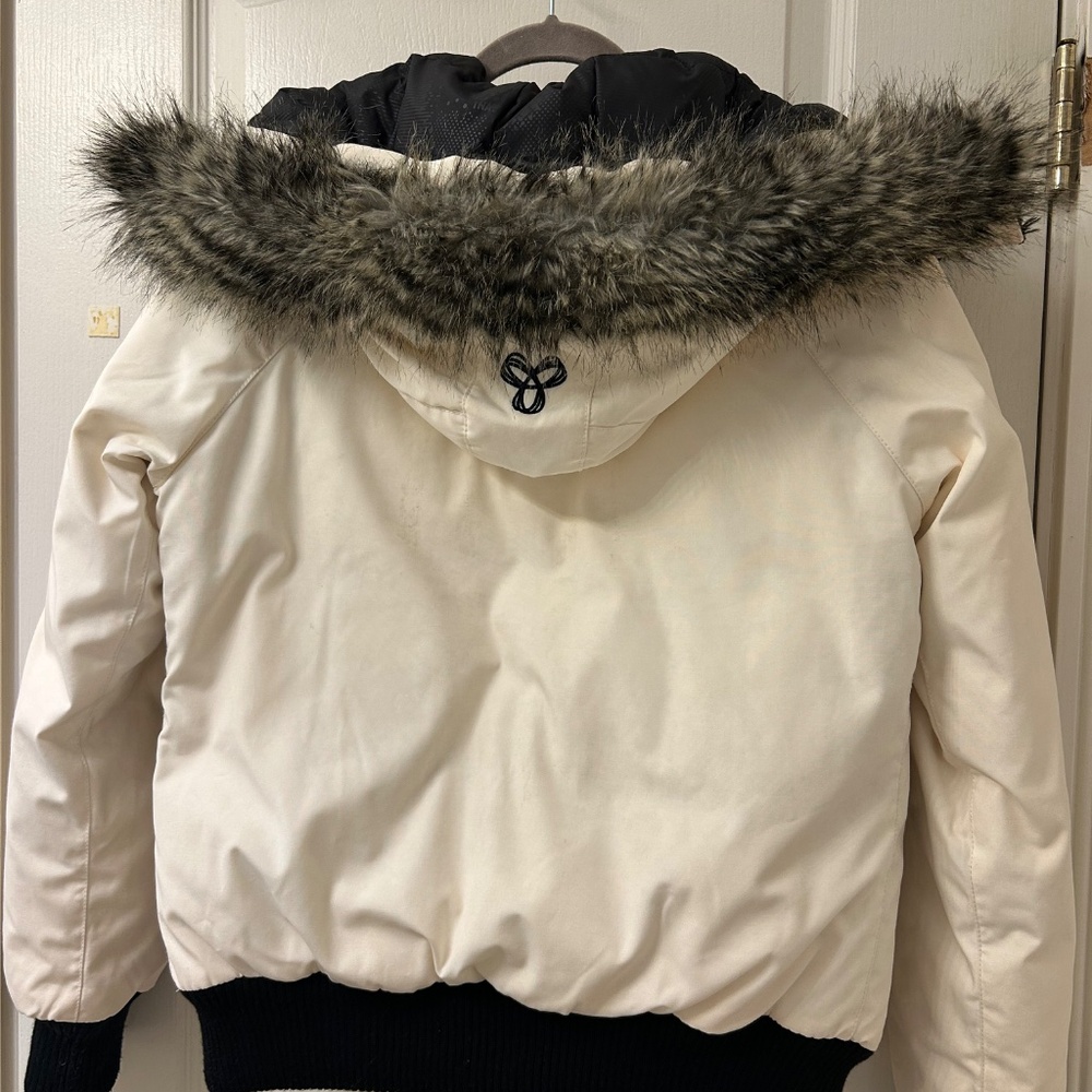 Aritzia Tna parka - Picture 2 of 2